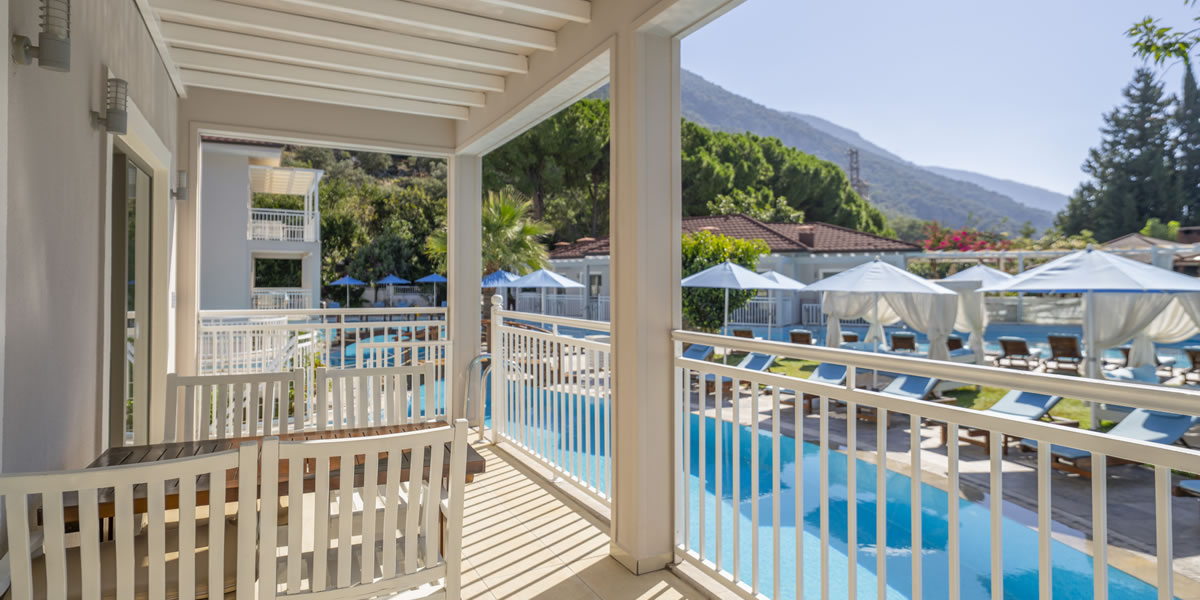 Swim Up One Bedroom Apartments Oludeniz